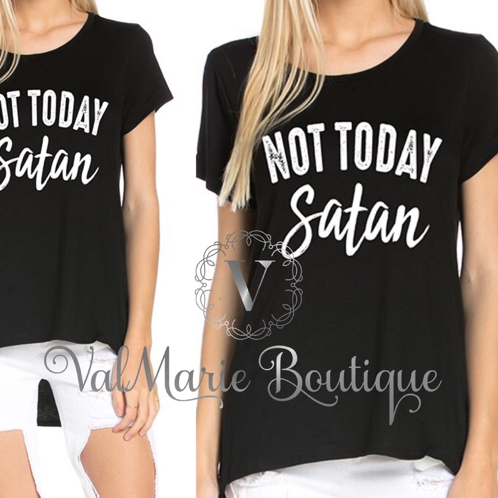 Graphic soft tshirt - Picture 1 of 3